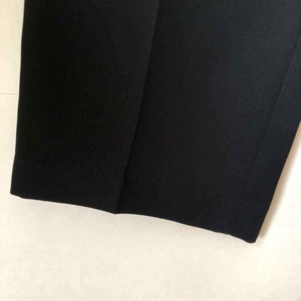 Le Suit Black Tuxedo Blazer and Pants Set - Picture 11 of 15